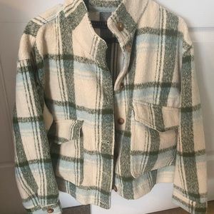 Waist length shacket